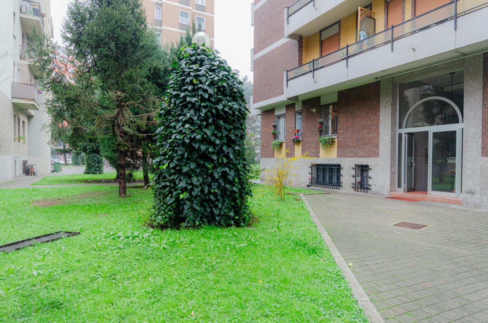 Mini Loft Linate Airport And Blu Metro Apartment Milano Ngoại thất bức ảnh